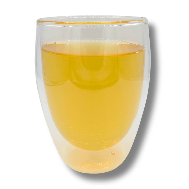 Gruener Huepfer Tasse seitlich